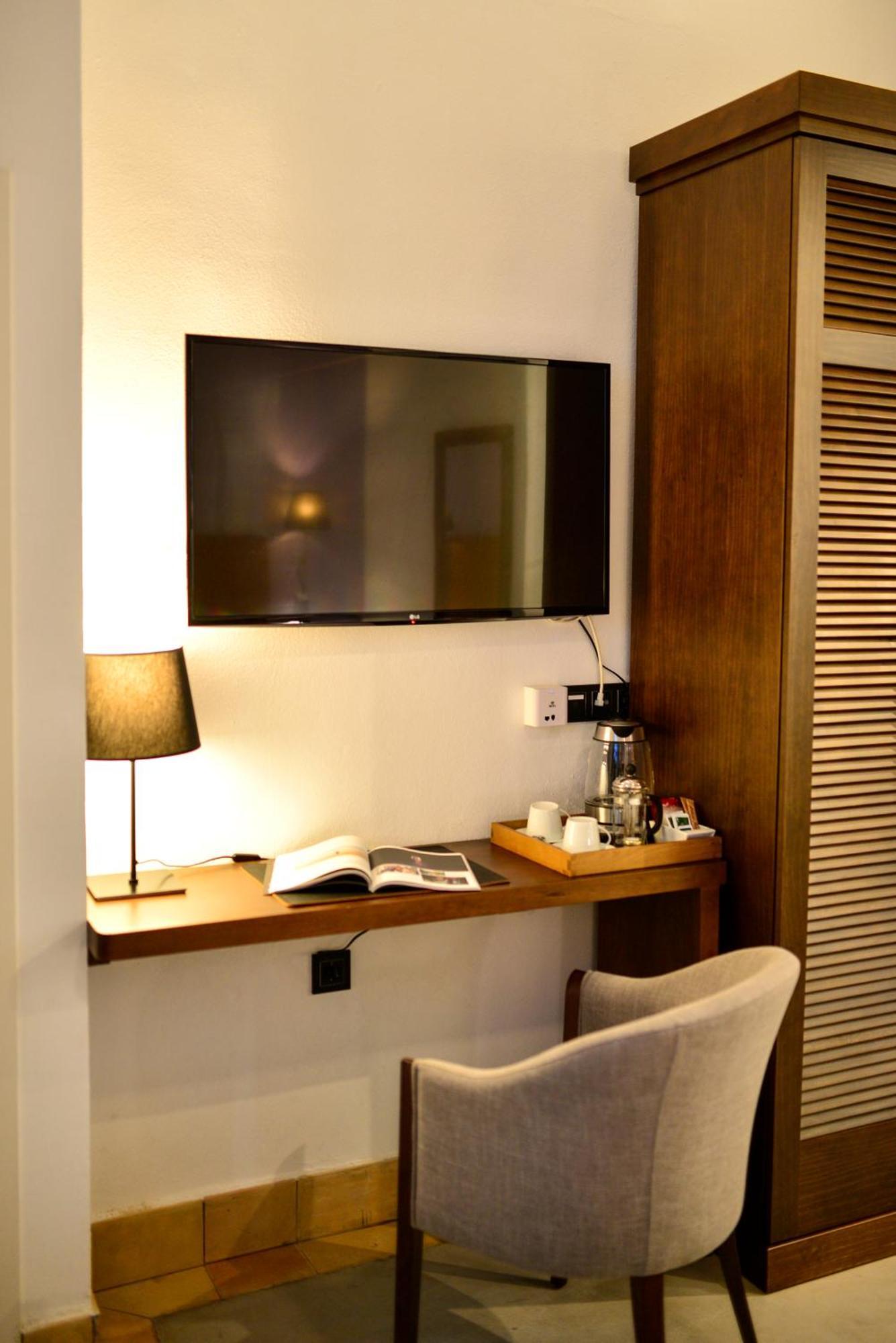 Hotel Legado Alcazar (Adults Only) Sevilla Dış mekan fotoğraf