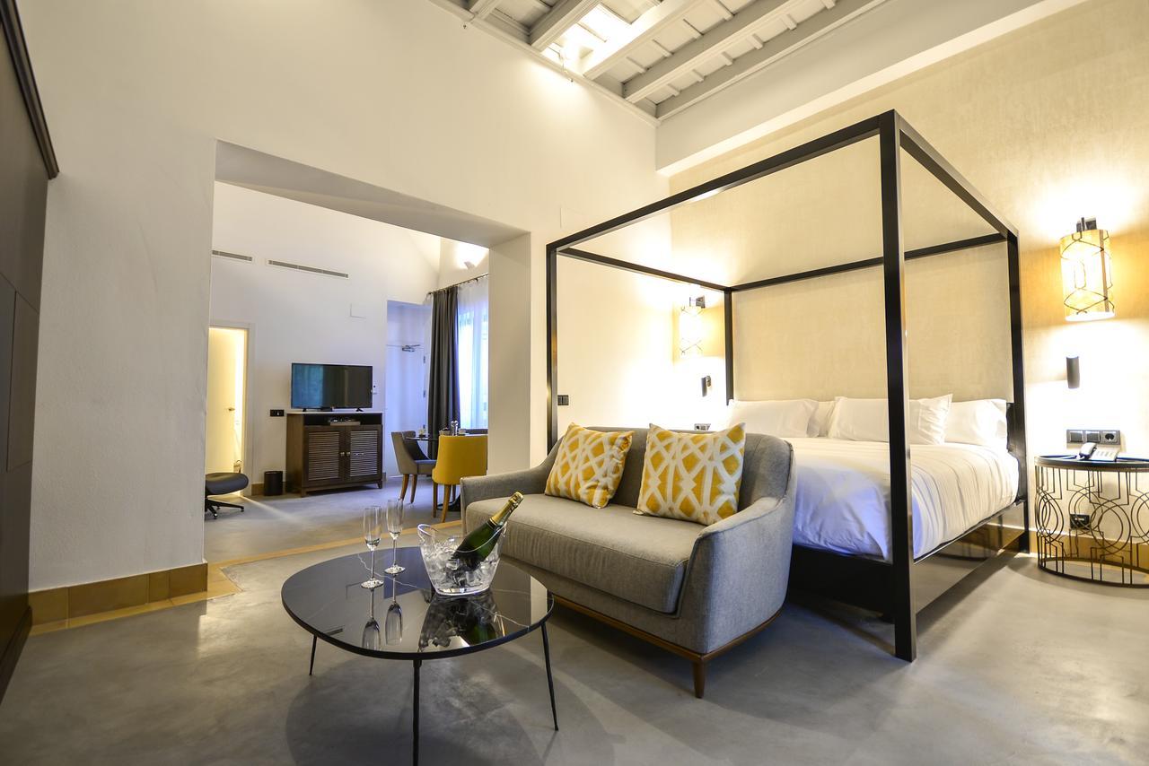 Hotel Legado Alcazar (Adults Only) Sevilla Dış mekan fotoğraf