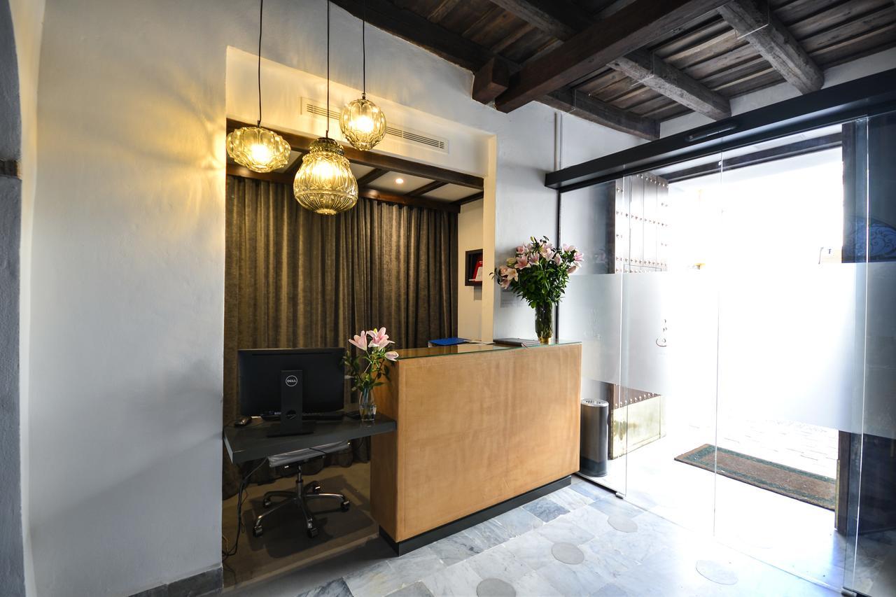 Hotel Legado Alcazar (Adults Only) Sevilla Dış mekan fotoğraf